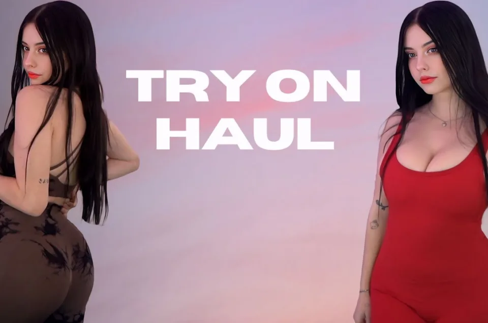 Canadian Julia Burch returns with a gym wear try-on haul for her Youtube channel